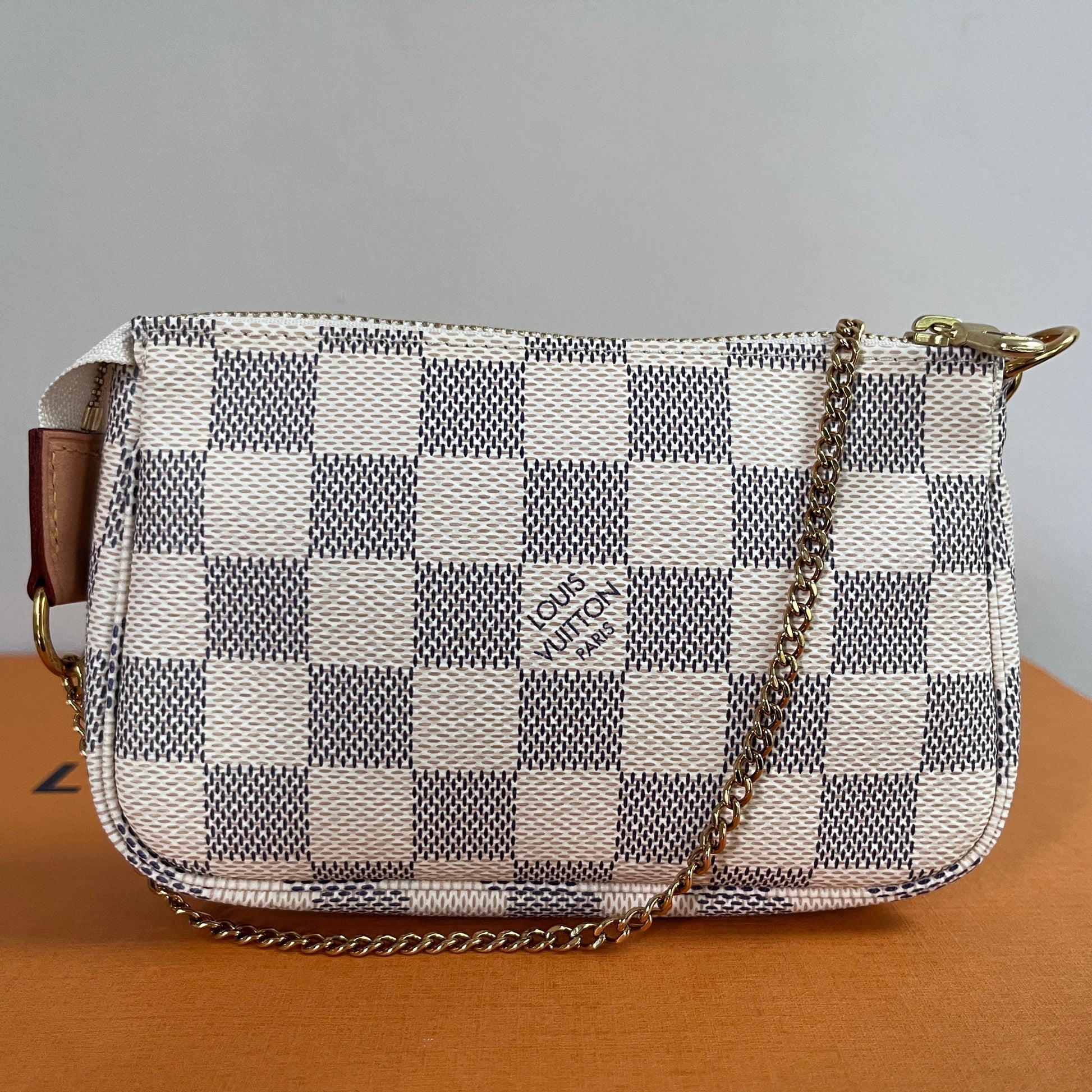 Louis Vuitton 2020 Mini Pochette Accessoires Damier Azur