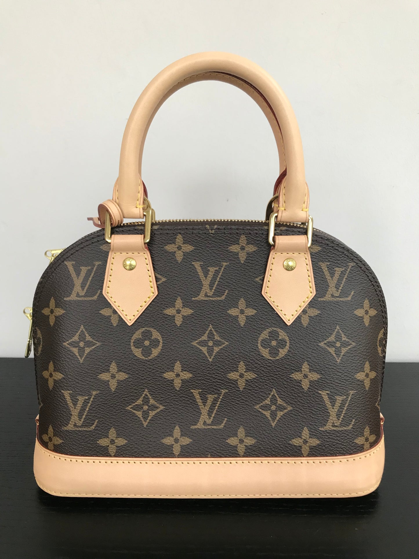 Louis Vuitton Alma BB Monogram