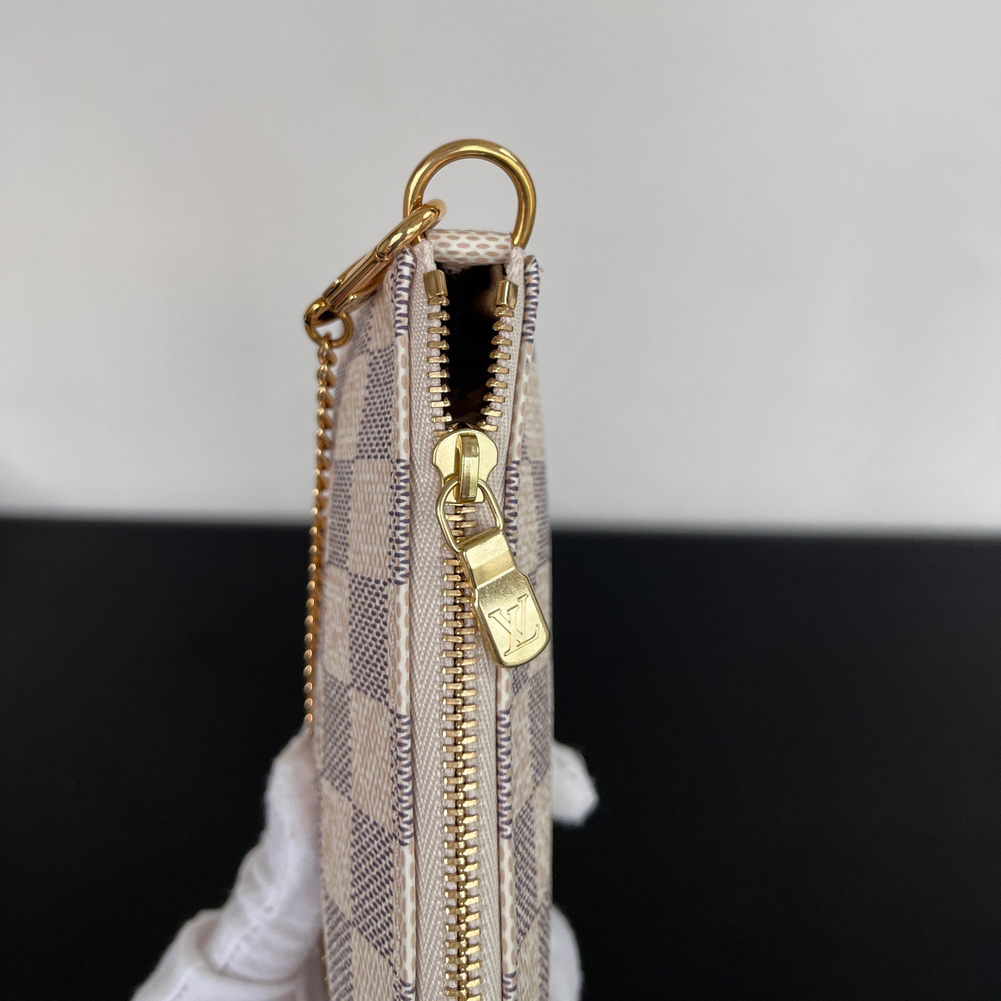 Louis Vuitton 2020 Mini Pochette Accessoires Damier Azur